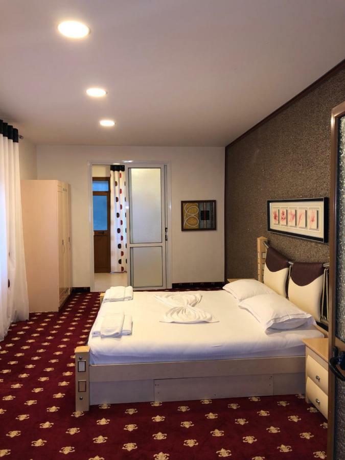 Queen Vasilika Hotel Dhërmi Eksteriør billede